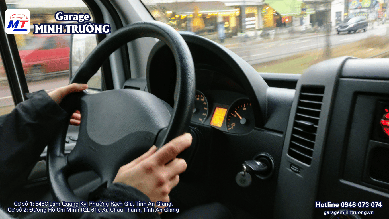Hướng Dẫn Kiểm Tra Xe Ô Tô Toàn Diện Trước Khi Đi Đường Xa